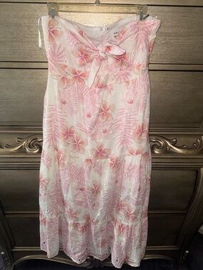 Hello Molly White and Pink Floral Strapless Dress